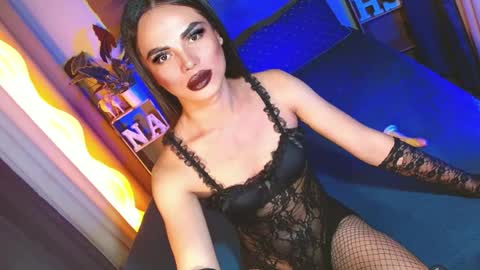 lovelymiss_shyna11 online show from July 8, 2026, 6:01 pm