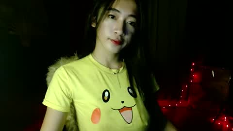 lovelypetite143 online show from March 4, 2026, 2:50 am