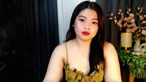 Rhean online show from September 18, 2025, 1:46 pm