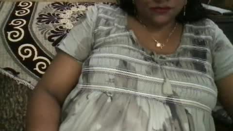 lovelyrose36 online show from June 29, 2026, 5:57 am