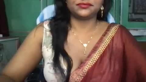 lovelyrose36 online show from July 14, 2026, 11:43 pm