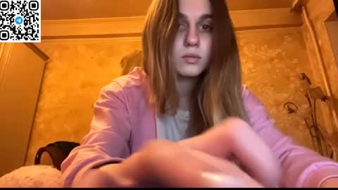 ELA online show from April 10, 2026, 6:12 pm