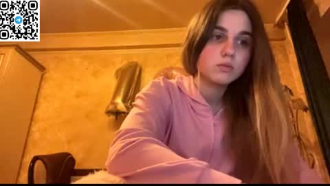 ELA online show from April 11, 2026, 6:23 pm