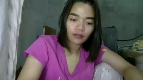 lovelyxxpinay11 online show from November 19, 2025, 7:03 pm