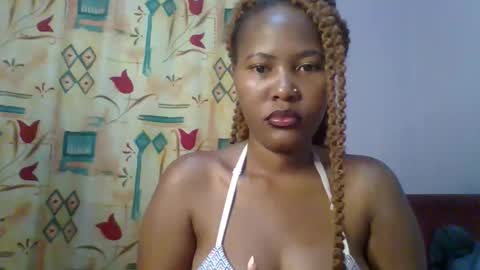 Snapshot of lovelyy_dreams chatting on April 20, 2026, 3:20 am Hanna online show from April 20, 2026, 3:20 am