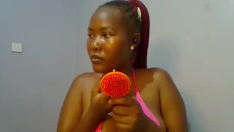 Snapshot of lovelyy_dreams chatting on May 11, 2026, 5:54 pm Hanna online show from May 11, 2026, 5:54 pm