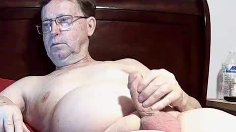 loverboy5820 online show from November 18, 2025, 11:14 am