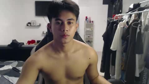 loverboyph04 online show from September 27, 2025, 5:29 pm