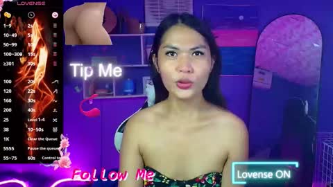 JANE loves you online show from June 5, 2026, 4:35 pm