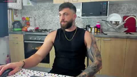 Snapshot of lovermike_ chatting on June 20, 2026, 7:05 pm Mike online show from June 20, 2026, 7:05 pm