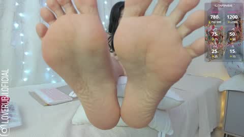 loverubii online show from December 22, 2024, 3:33 am