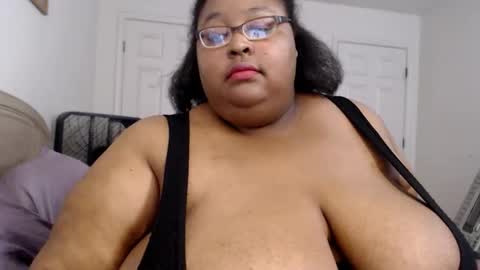 Alyson online show from March 11, 2026, 12:16 am