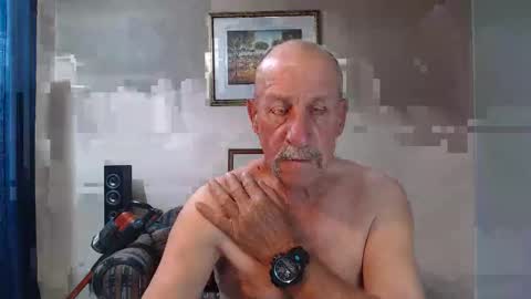 Lovesblackazz online show from September 19, 2025, 10:49 am