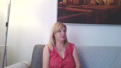 Marlyn online show from September 26, 2025, 11:03 am