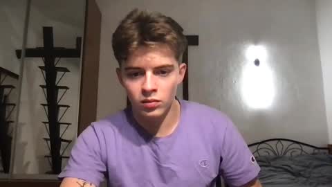 Snapshot of lovet1me chatting on March 8, 2025, 10:24 pm luv online show from March 8, 2025, 10:24 pm