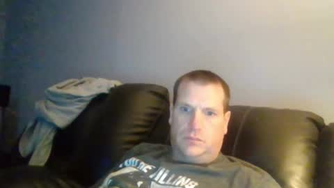 lovetocum37 online show from March 3, 2025, 4:25 am