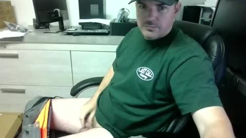 Snapshot of lovetofps chatting on December 27, 2024, 6:20 pm Love2Game online show from December 27, 2024, 6:20 pm