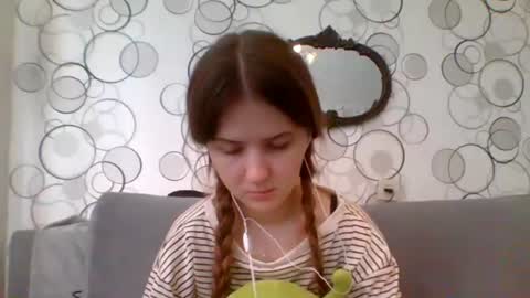 Katie online show from July 28, 2026, 11:17 am