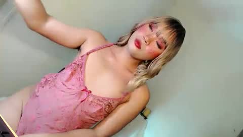 Snapshot of lovingmonaru969 chatting on March 21, 2026, 12:32 pm Lovingmonaru969 online show from March 21, 2026, 12:32 pm