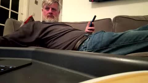 lowrylowry1 online show from April 12, 2026, 9:53 pm