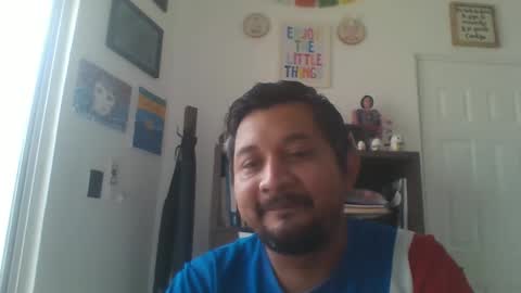 Snapshot of lpmauriciosantamaria chatting on June 1, 2026, 2:41 pm lpmauriciosantamaria online show from June 1, 2026, 2:41 pm