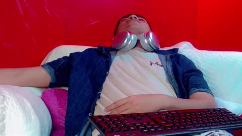 lpysami online show from November 11, 2025, 8:20 pm