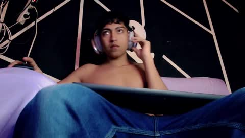 lpysami online show from November 23, 2025, 9:20 am