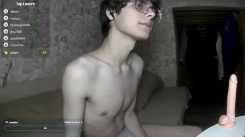 Snapshot of lra_viva178 chatting on June 1, 2026, 9:05 pm lra_viva178 online show from June 1, 2026, 9:05 pm