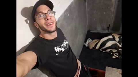 Lshot D online show from October 17, 2025, 11:02 am