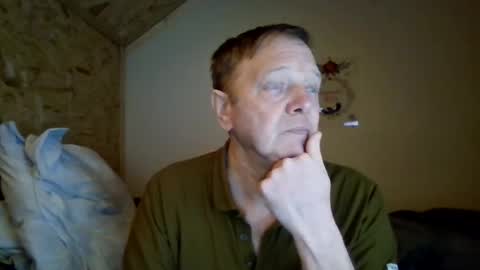 lu485947452685 online show from December 18, 2025, 6:58 pm