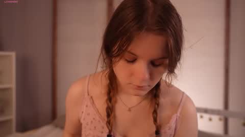 Snapshot of lu__lane chatting on November 28, 2025, 8:39 am Lu 3 online show from November 28, 2025, 8:39 am