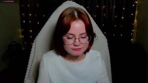 Snapshot of lu_muon chatting on February 9, 2025, 10:42 am lu_muon online show from February 9, 2025, 10:42 am