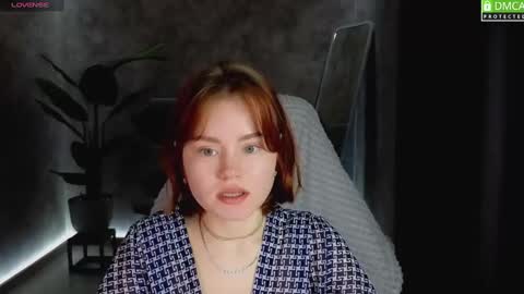 Snapshot of lu_muon chatting on February 19, 2025, 1:29 am lu_muon online show from February 19, 2025, 1:29 am