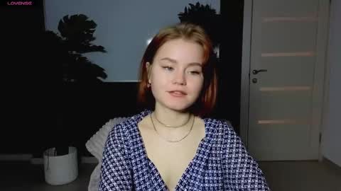 Snapshot of lu_muon chatting on February 25, 2025, 1:09 am lu_muon online show from February 25, 2025, 1:09 am