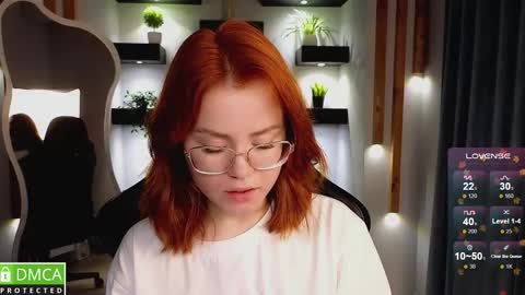 Snapshot of lu_muon chatting on October 3, 2025, 1:13 am lu_muon online show from October 3, 2025, 1:13 am