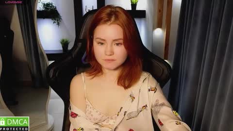 Snapshot of lu_muon chatting on November 12, 2025, 2:01 am lu_muon online show from November 12, 2025, 2:01 am