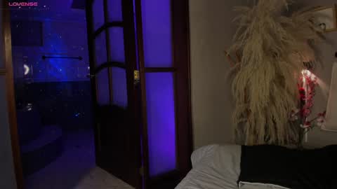  ---Goys incredible photographs online show from January 13, 2025, 6:05 pm