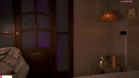  ---Goys incredible photographs online show from October 10, 2025, 1:21 pm