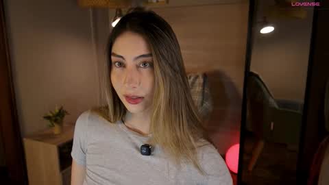 Snapshot of lua_ferch_ chatting on February 24, 2026, 1:20 pm ---Goys incredible photographs online show from February 24, 2026, 1:20 pm