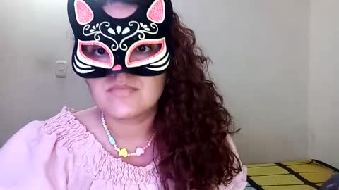 Snapshot of luana363 chatting on January 15, 2025, 10:24 pm luana363 online show from January 15, 2025, 10:24 pm