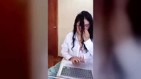 Snapshot of luana363 chatting on June 21, 2026, 8:33 pm luana363 online show from June 21, 2026, 8:33 pm