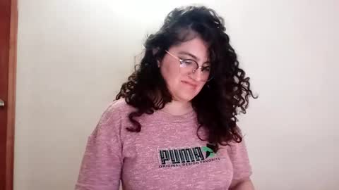 Snapshot of luana363 chatting on July 19, 2026, 2:04 am luana363 online show from July 19, 2026, 2:04 am
