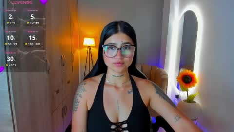 Luana online show from May 21, 2026, 12:01 pm