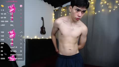 lUAN online show from January 6, 2025, 11:18 am