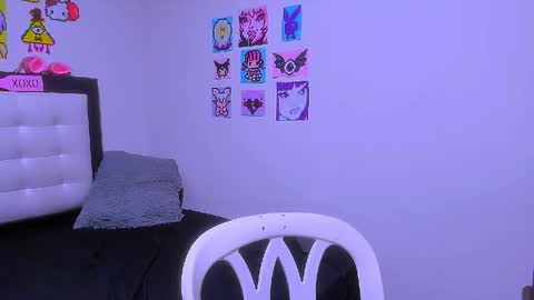Snapshot of luanrush_ chatting on May 28, 2026, 9:01 pm LuanRush online show from May 28, 2026, 9:01 pm
