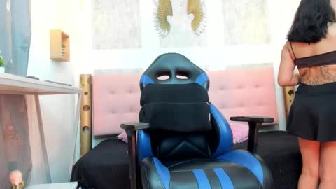 Snapshot of luary69 chatting on November 18, 2025, 3:34 am 69 online show from November 18, 2025, 3:34 am