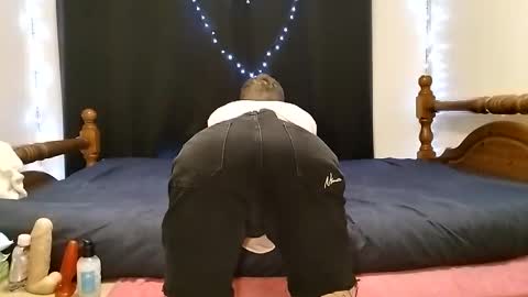 lube_squirter online show from March 3, 2025, 12:16 pm