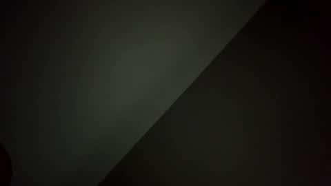 Snapshot of luc56100 chatting on December 16, 2025, 9:42 pm Luc online show from December 16, 2025, 9:42 pm