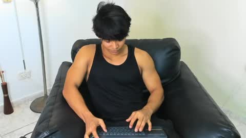 Snapshot of luca_mashle chatting on May 27, 2026, 2:30 am luca_mashle online show from May 27, 2026, 2:30 am