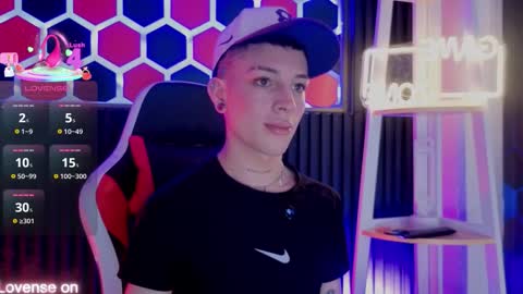 Luca  online show from March 14, 2026, 9:20 pm